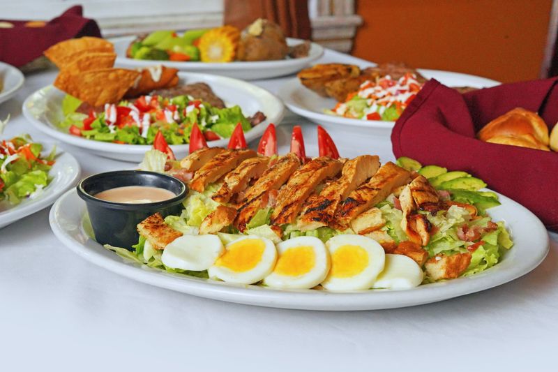 Grilled chicken cobb salad